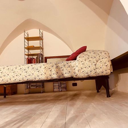 Casa Vacanze...Dei Teutonici Mesagne Bagian luar foto