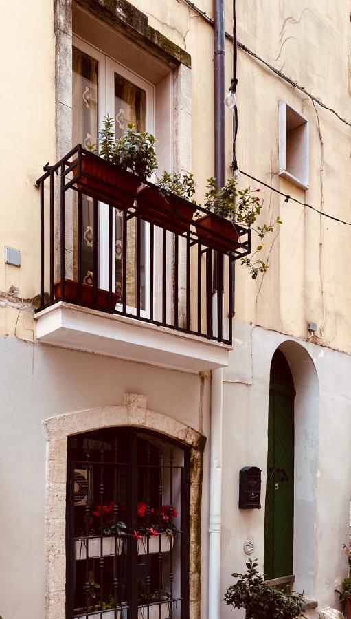 Casa Vacanze...Dei Teutonici Mesagne Bagian luar foto